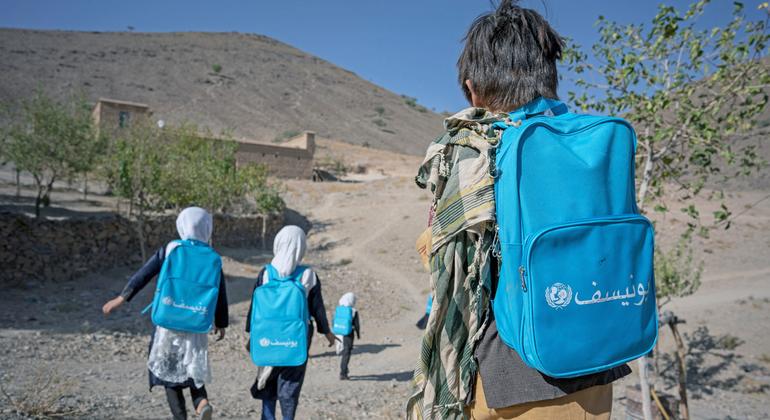 Taliban urged to uphold Afghan girls right to education