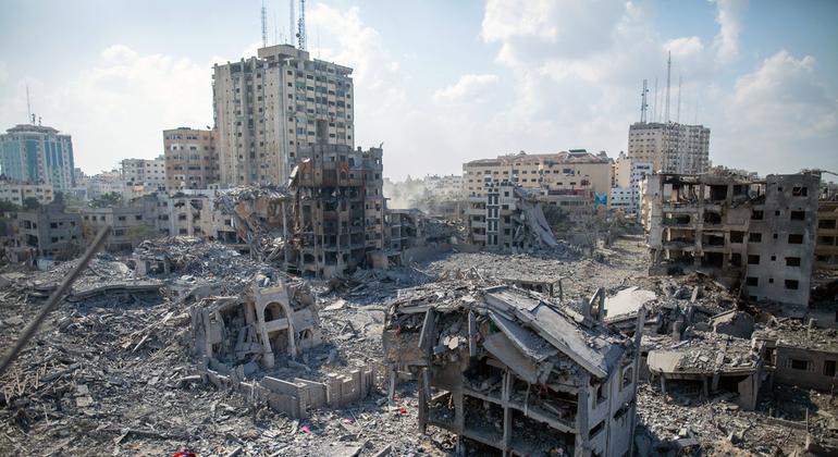 Amid ‘unprecedented escalation in Gaza UN calls for immediate humanitarian