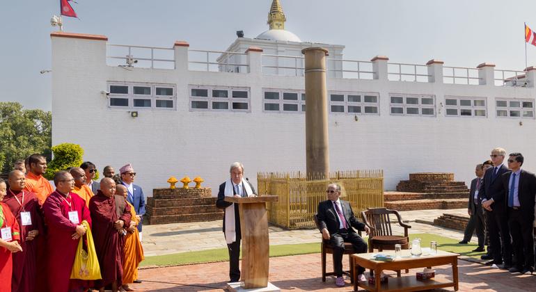 On sacred ground in Nepal UN chief calls for global